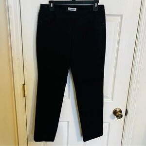 Liz Claiborne | black skinny leg dress pants